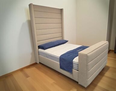 Majestic TV bed with tall headboard