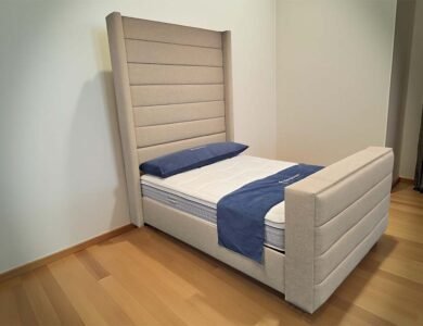 Majestic TV bed with tall headboard