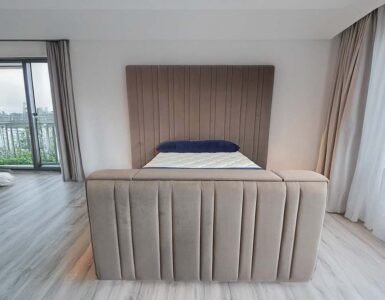 Ambassador TV bed - Upholstered in luxury fabric